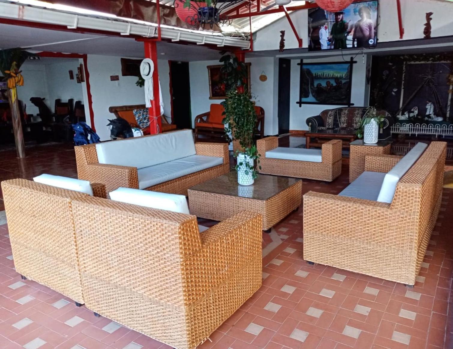 Finca El Recreo - El Descanso Montenegro Ngoại thất bức ảnh